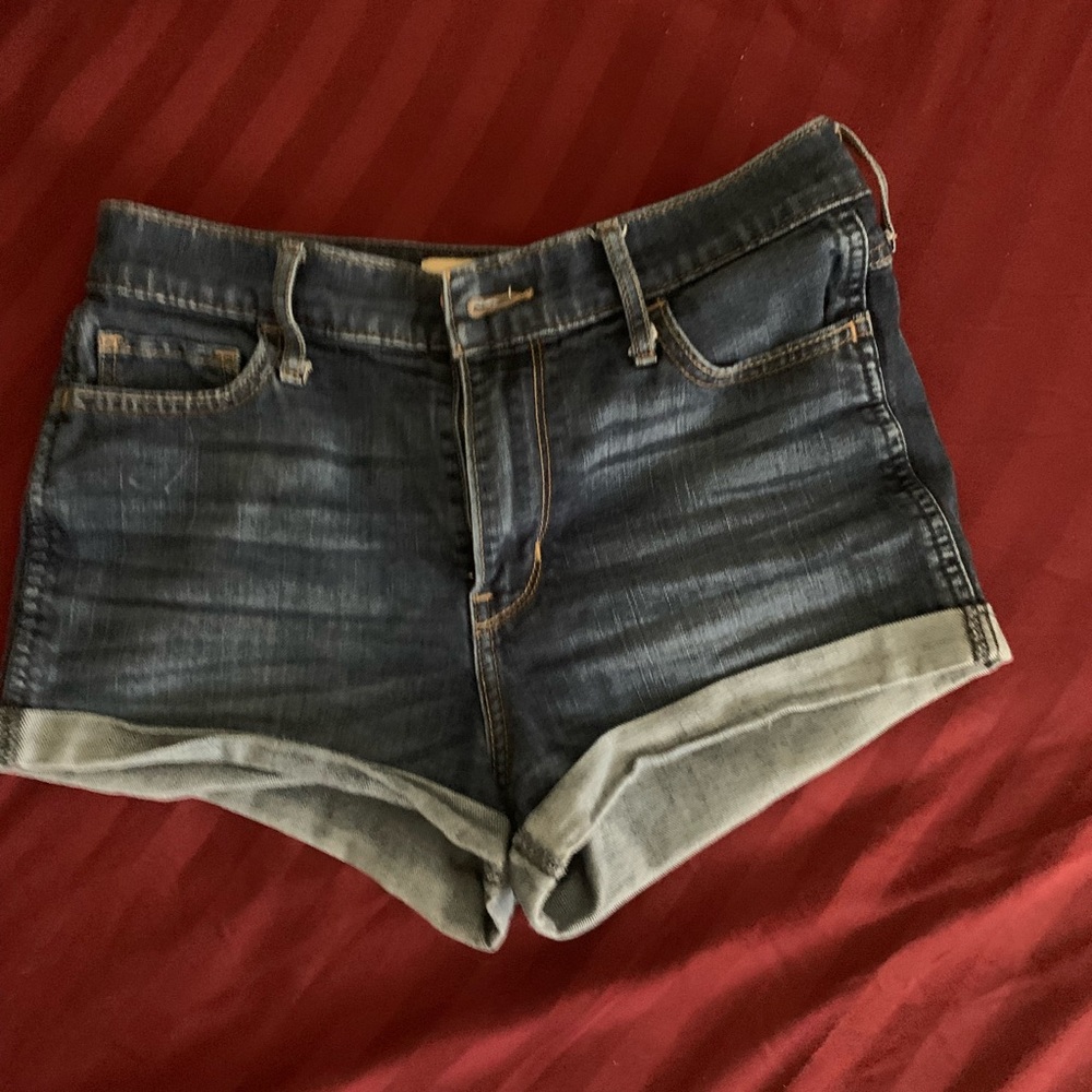 Hollister Short- Shorts